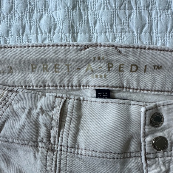 White House Black Market Cream Cropped Pants - Picture 8 of 10